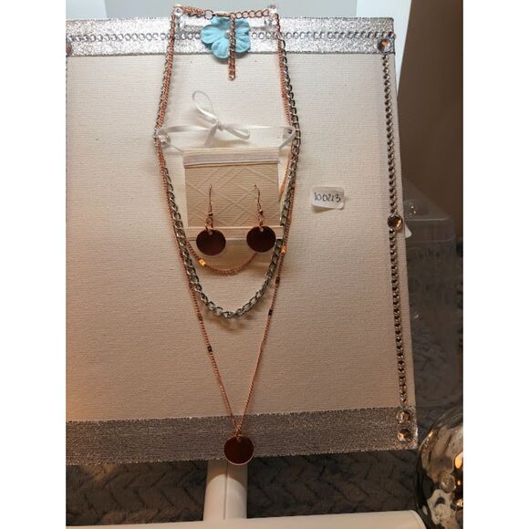 Matching Necklace and Earrings - Picture 1 of 16